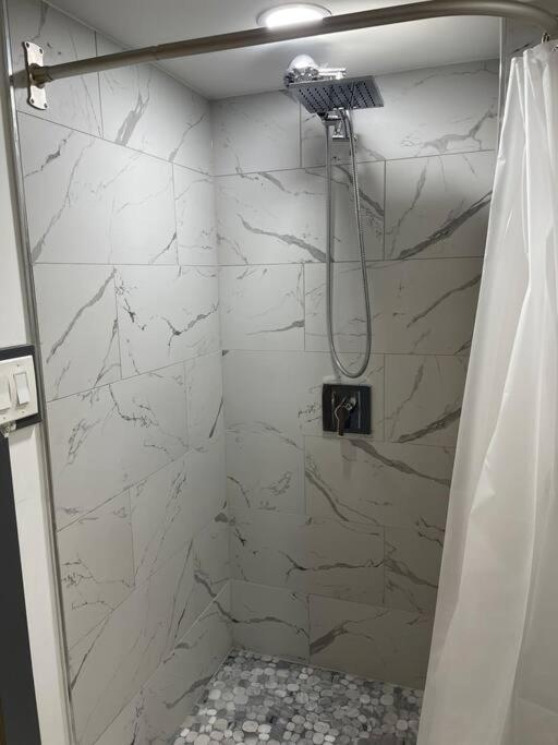 Downtown Luxury oasis - Housity