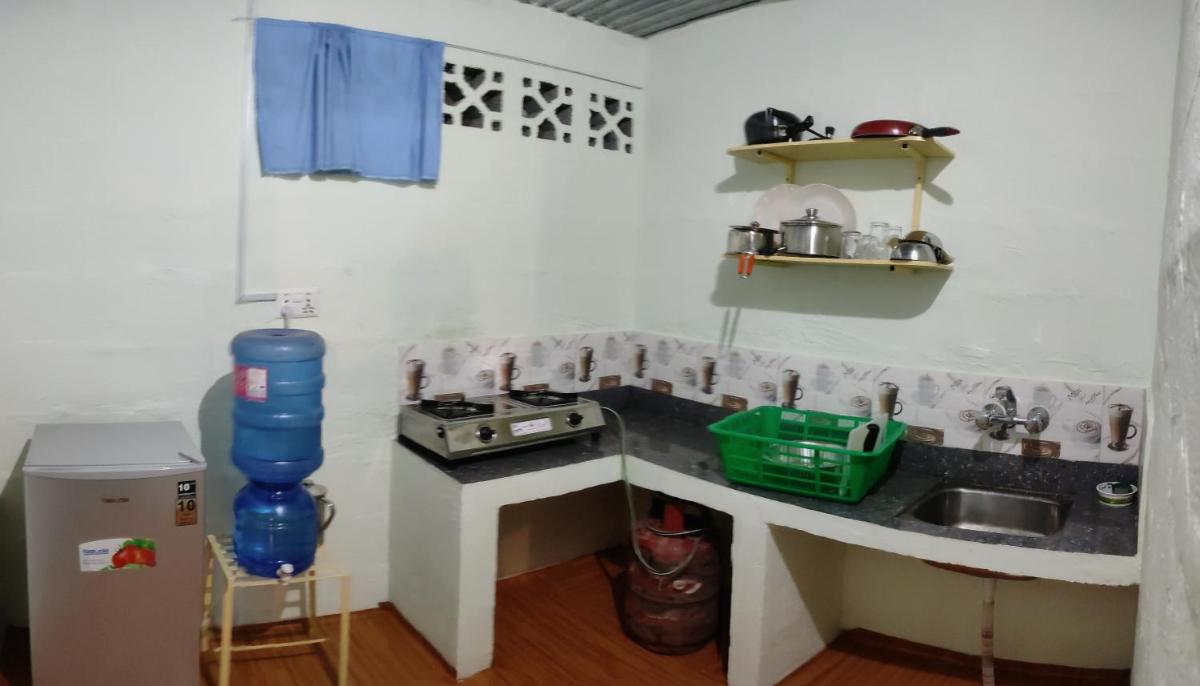 Sosa beds and resturant - Housity