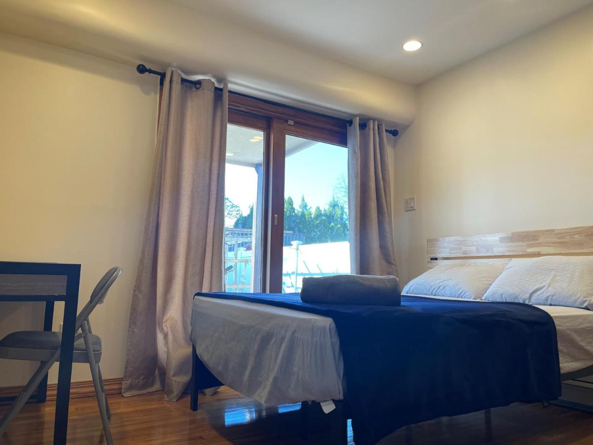Mill Basin Cozy Home - Housity