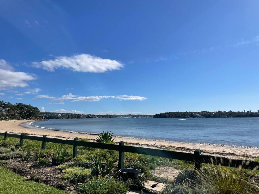 On the beach house on Hordens Beach, Bundeena - Housity