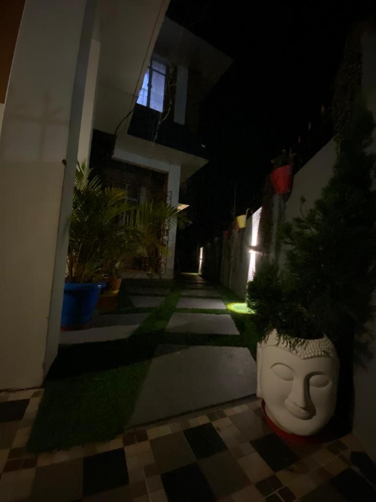 IUNG YUTRAN - Housity