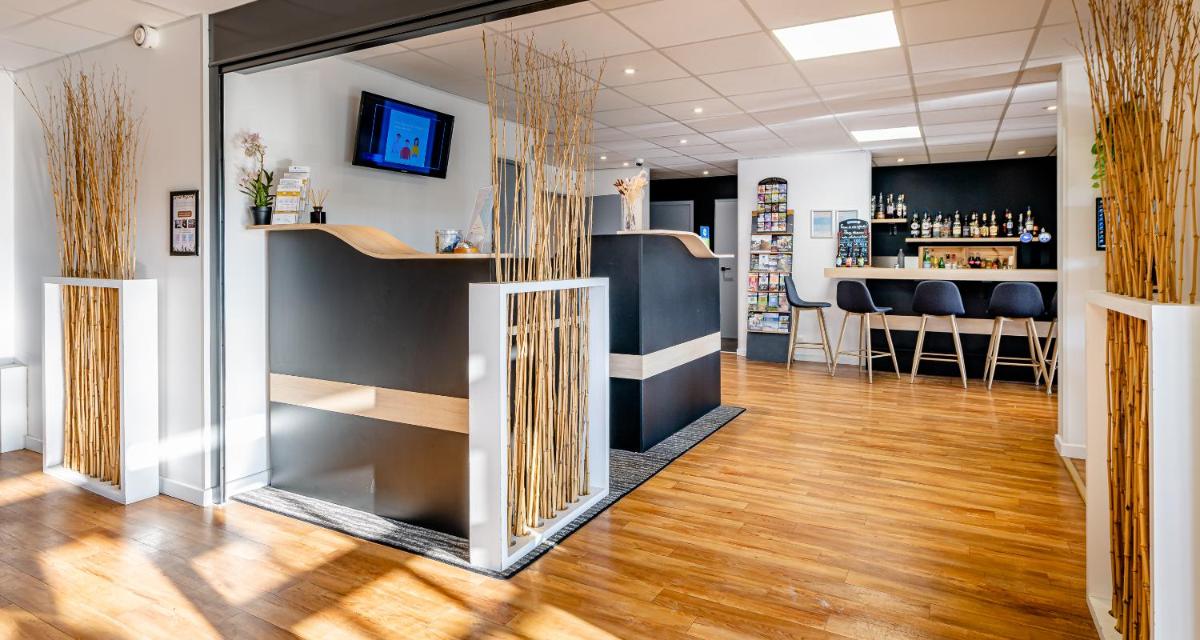 Sure Hotel by Best Western Bordeaux Lac - Housity