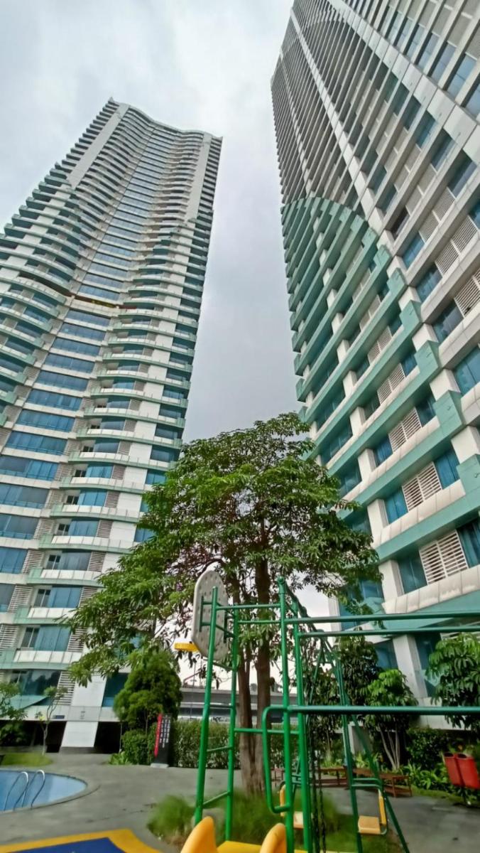 Suitetrails - Mushroom Apartment Grand Kamala Lagoon by Mrs Sewa