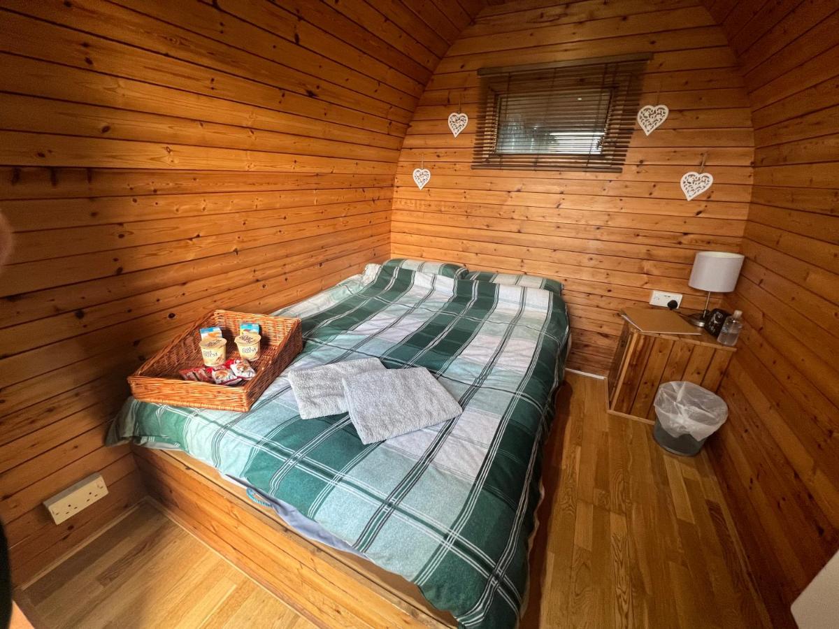 Lets Host Glamping Pods with Hot Tubs - Housity