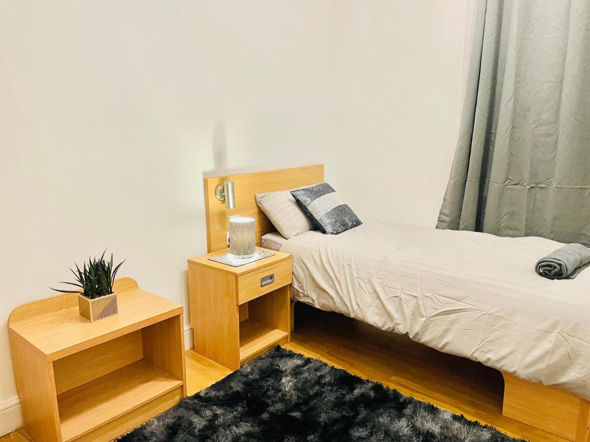 Mandarin Apartment - Housity