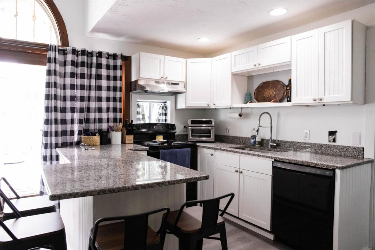 Mason Road 15, Campton - Housity
