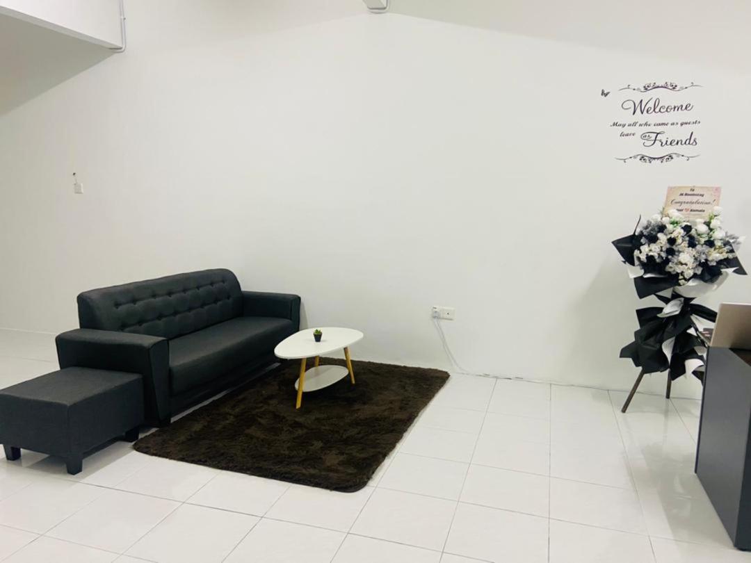 I-STAY 01 JK Roomstay - Housity