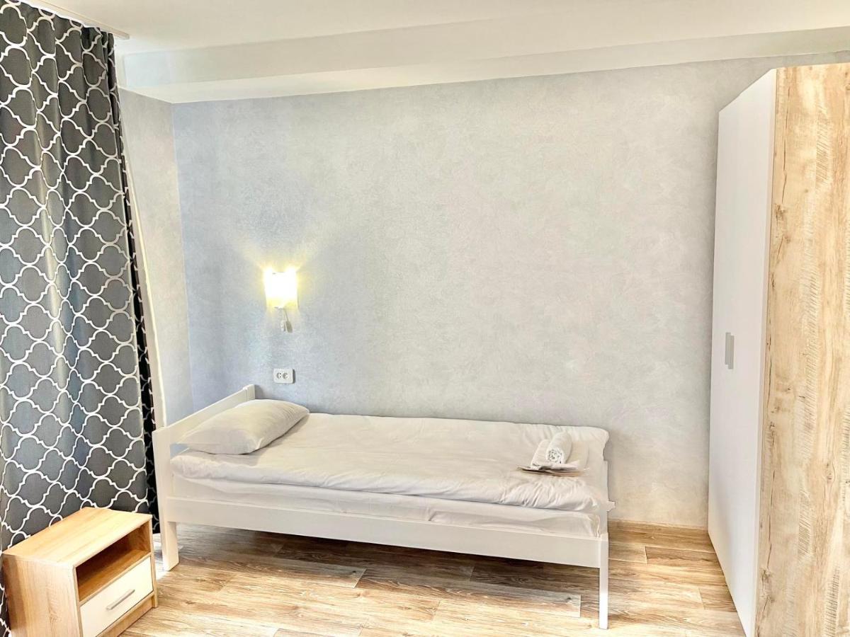 Hotel 7F - Housity