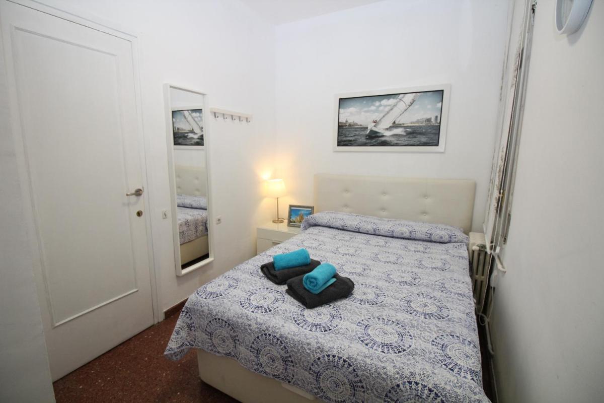 Rooms Viladomat - Housity