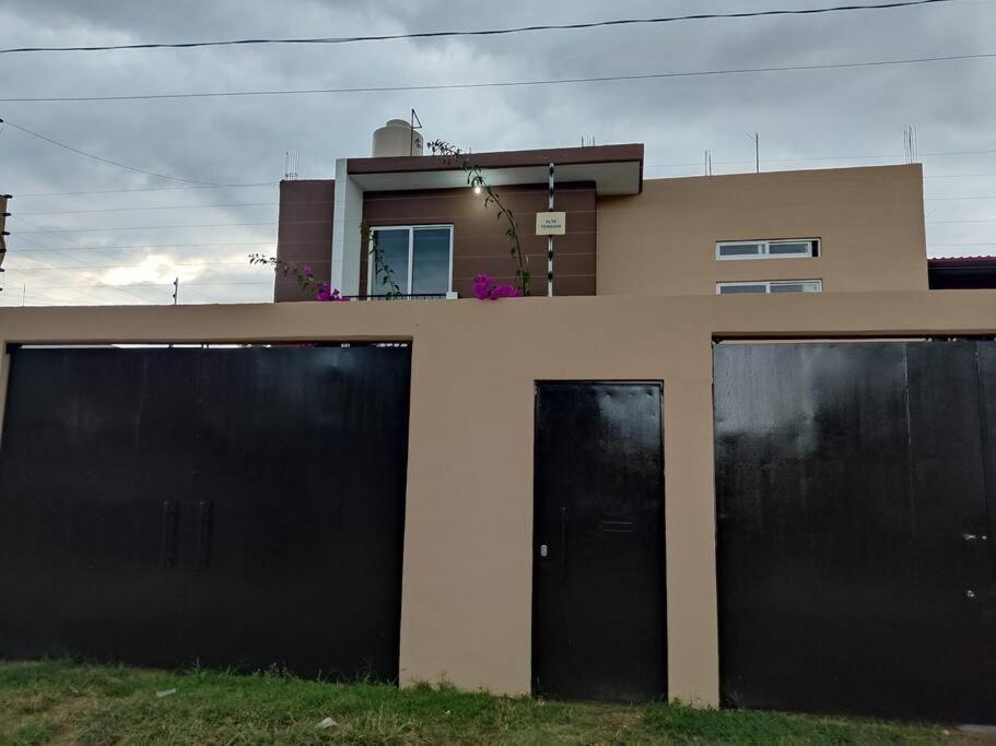 Cómoda casa de descanso - Housity