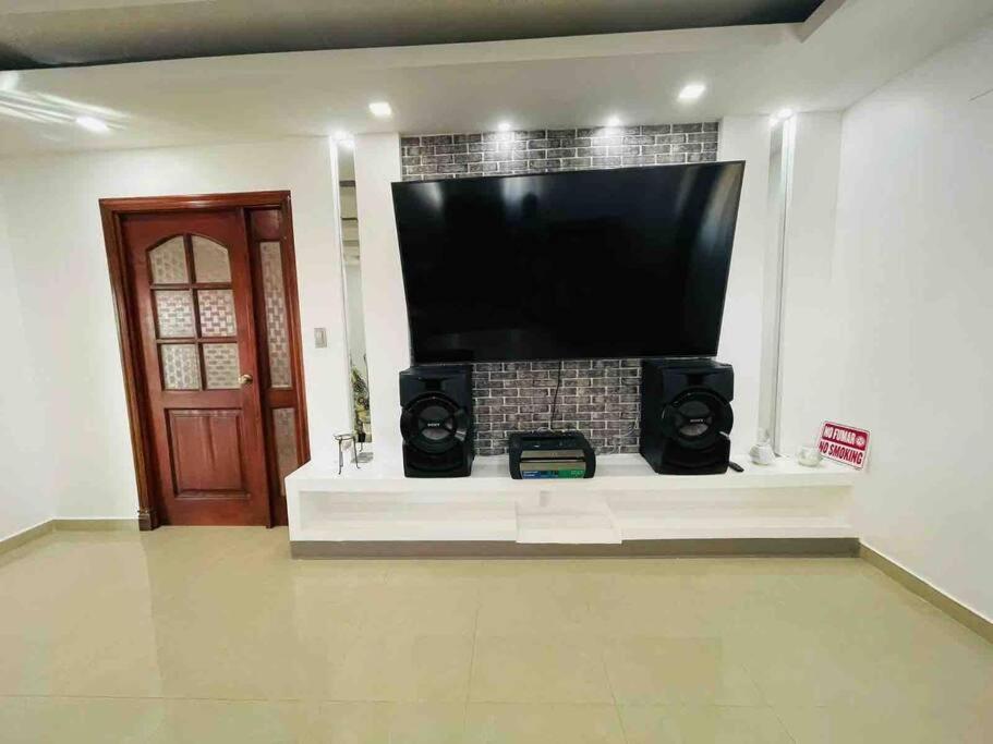 Penthouse con vista al mar - Housity