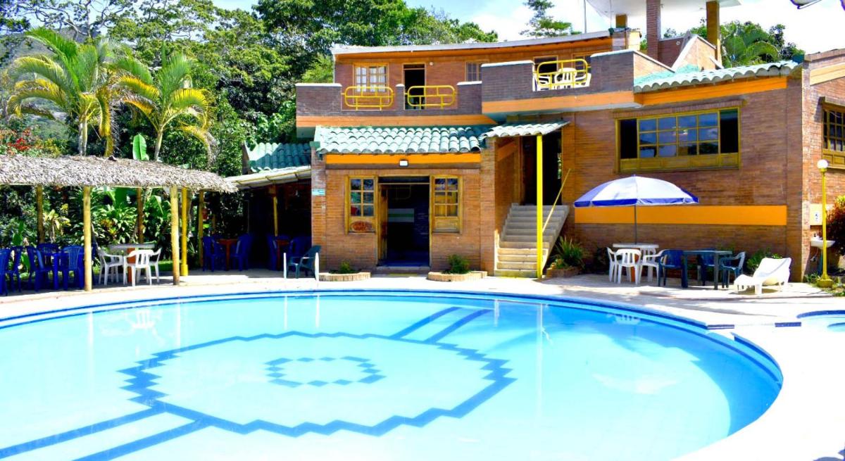 Hotel El Bohio - Housity