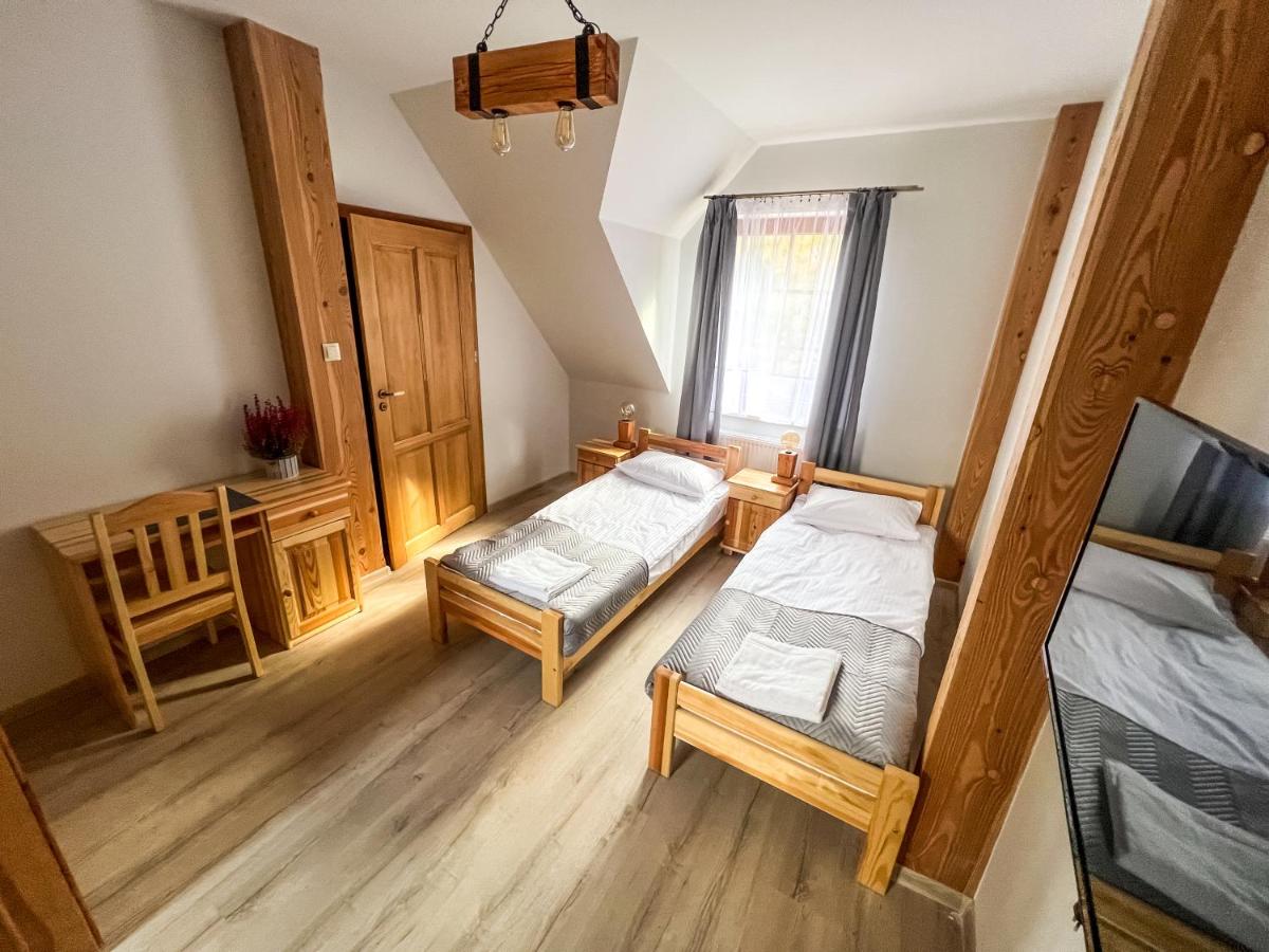 Gościniec Smrekowa Chata - Housity