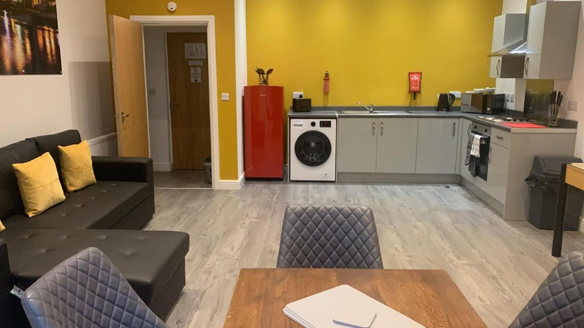 Eazy apartments - Housity