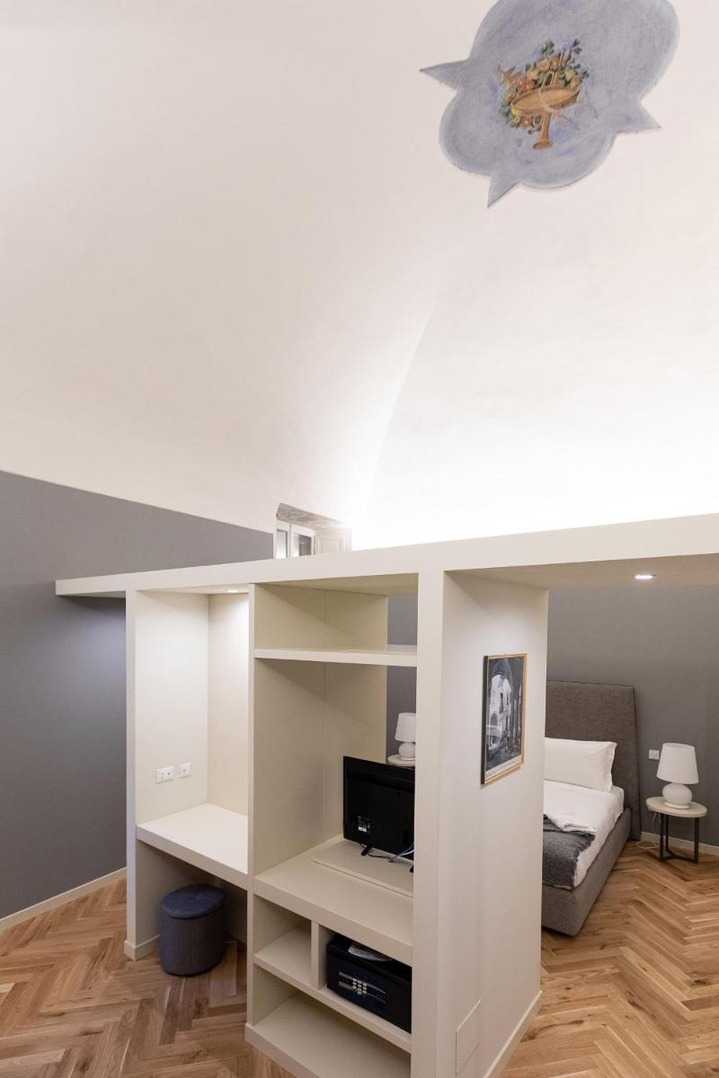 Suitetrails - Palazzo Liberati Apartments
