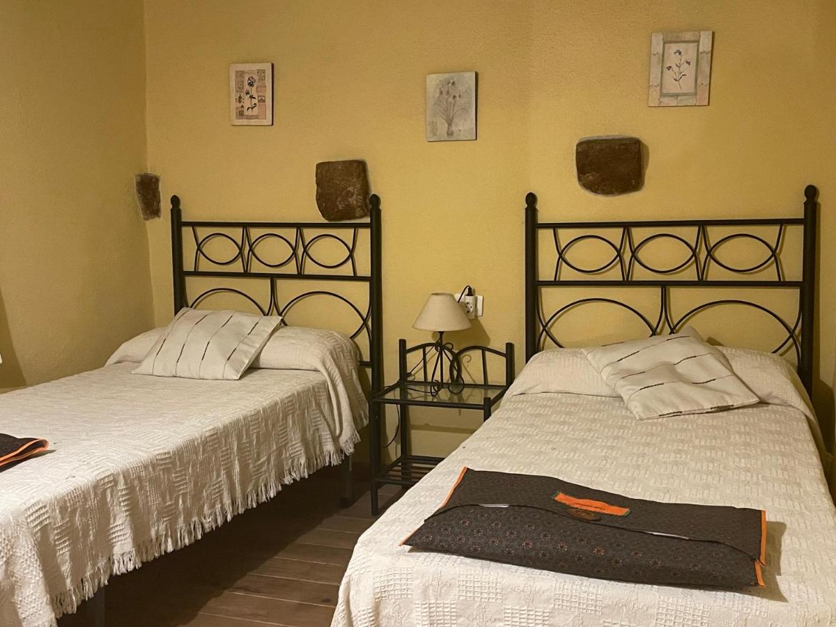 Casa Rural Les Caixes - Housity