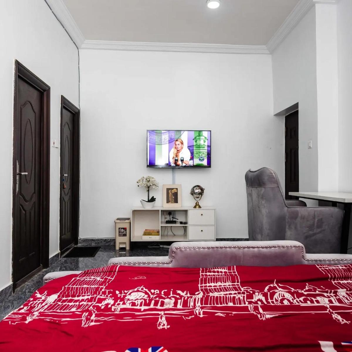 Suitetrails - Ebrina Apartments
