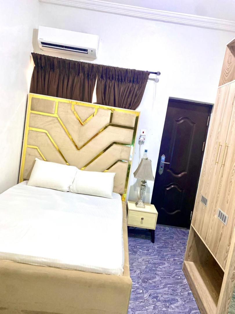 Suitetrails - Ebrina Apartments