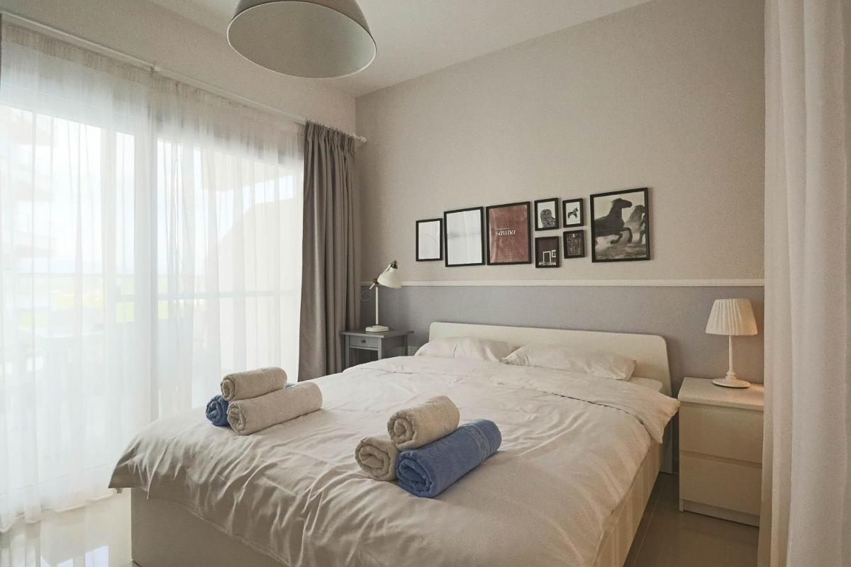 Cornelius Pool Apartments in Caesar Resort & SPA - Housity