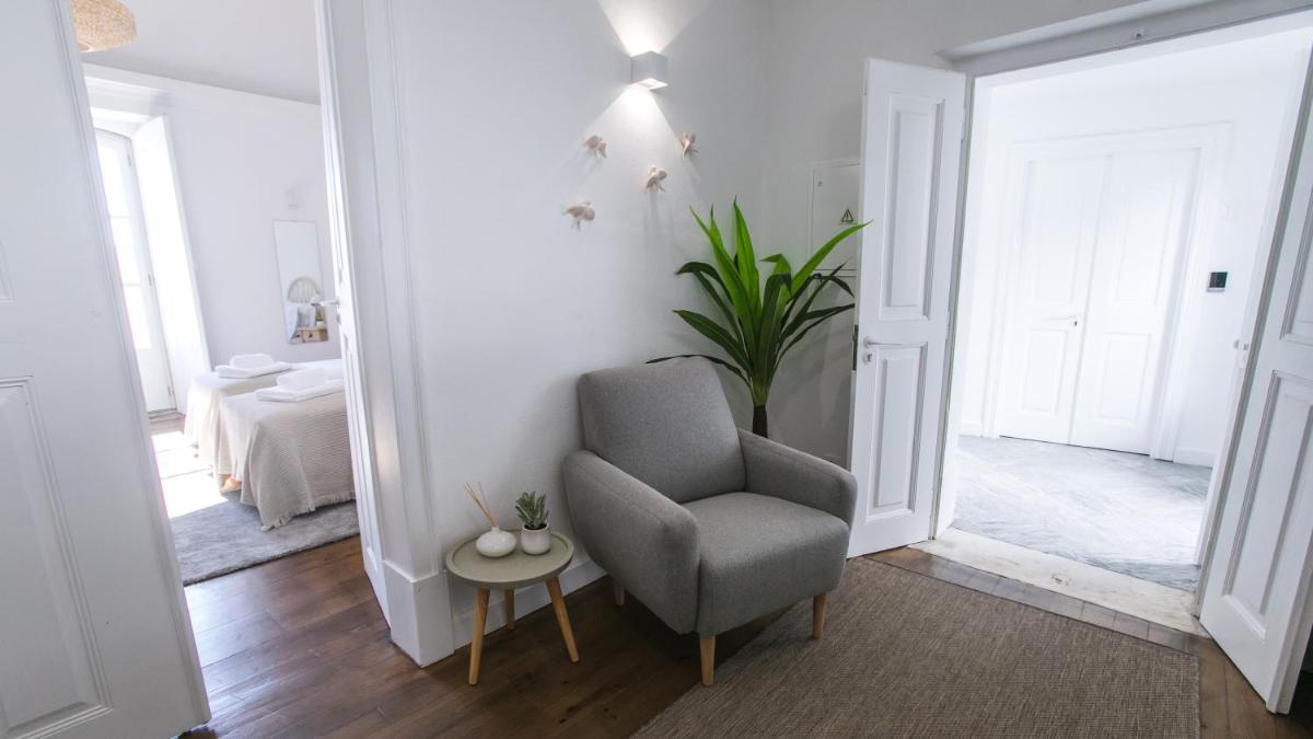 Casa Soure Suites and Apartments - Housity