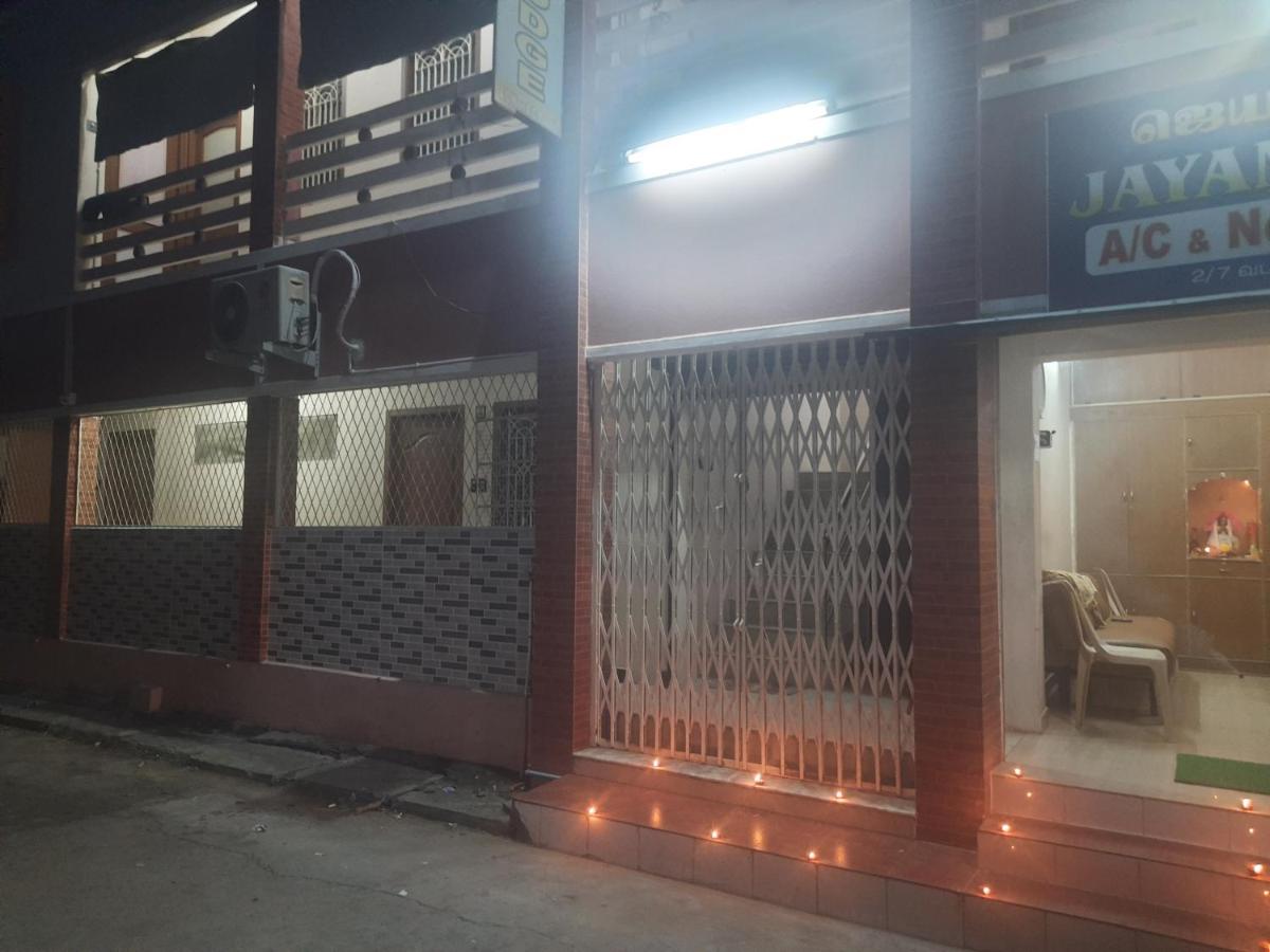 Jayam Lodge - Housity