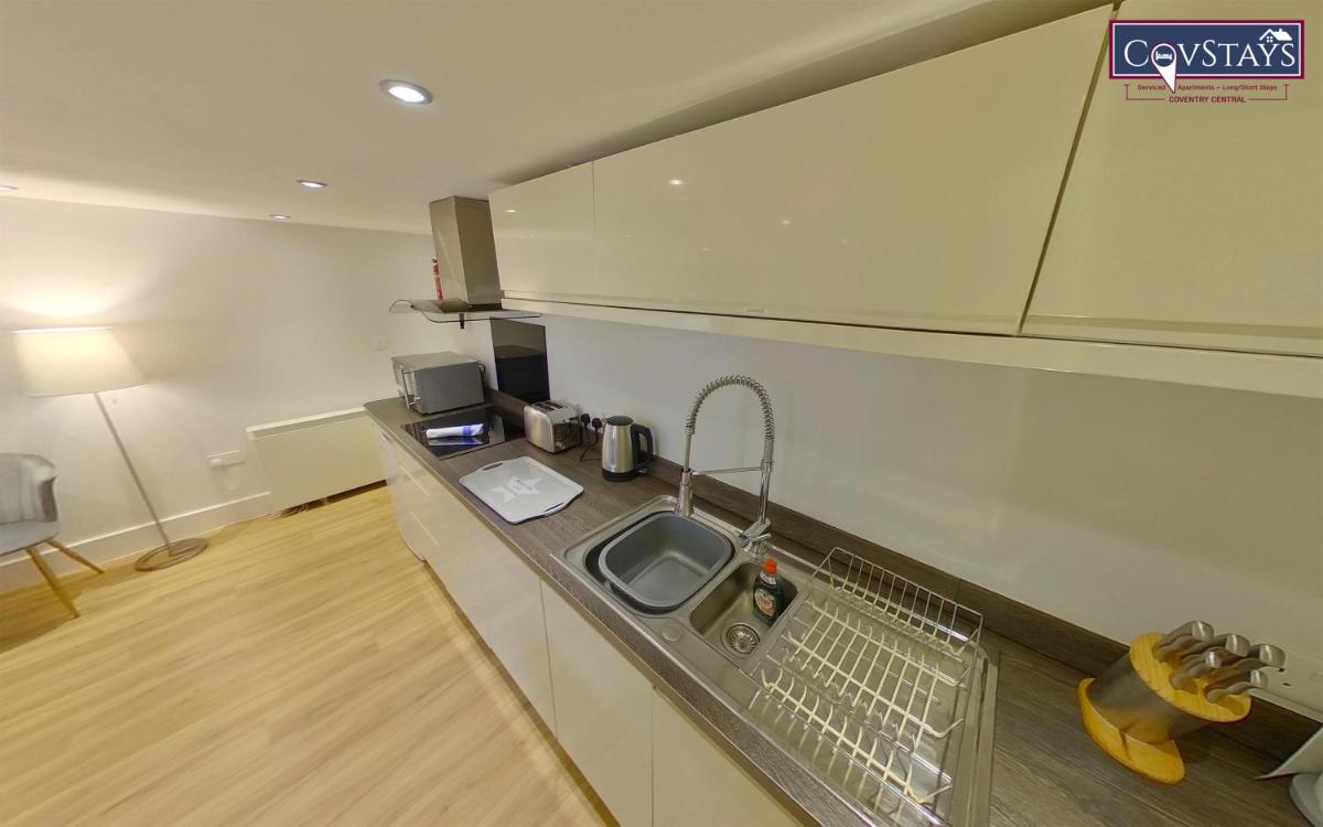 Cosy Escape - Studio Apartment in Coventry City Centre - Housity