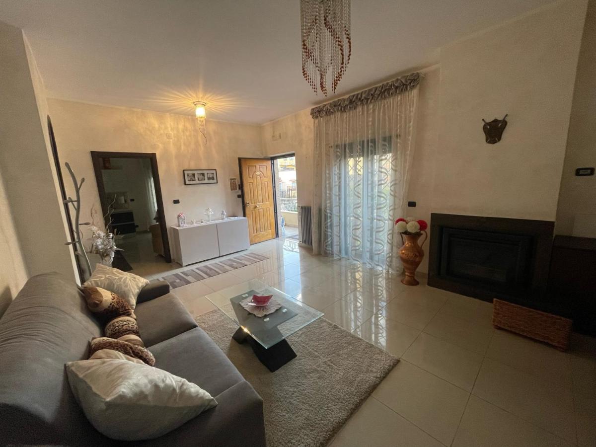 Antonella's House Pompei - Sorrento - Amalfi - Housity
