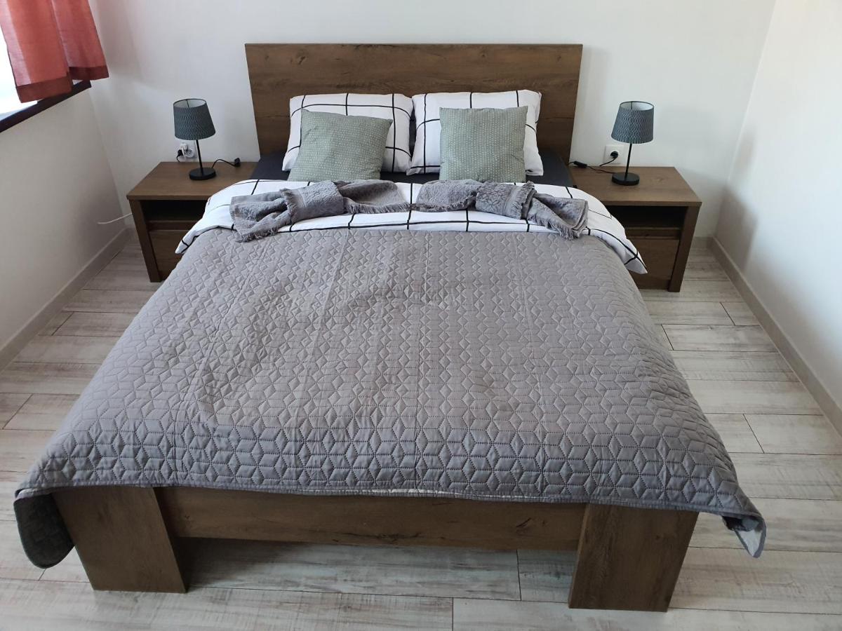 Апартамент B9 - Housity