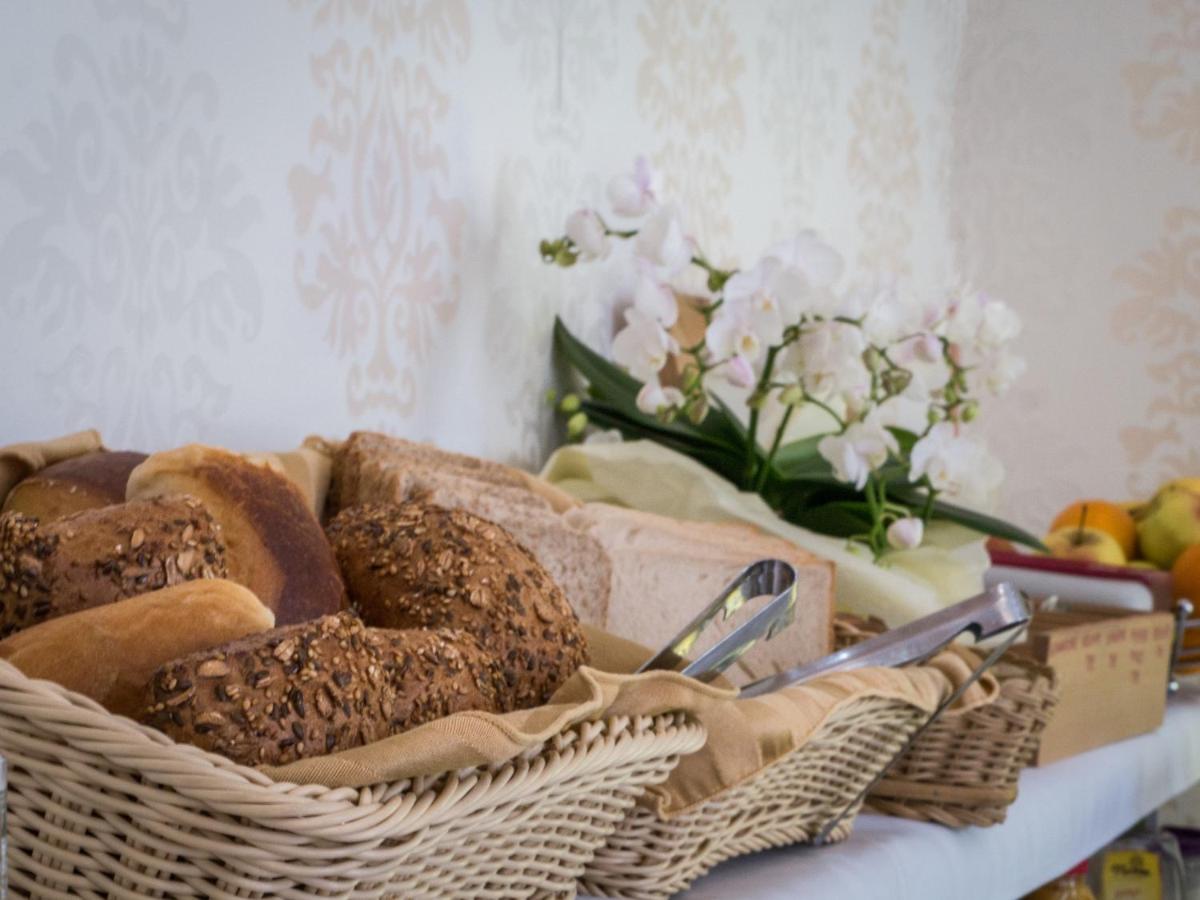 Hotel Luisenhof - Housity