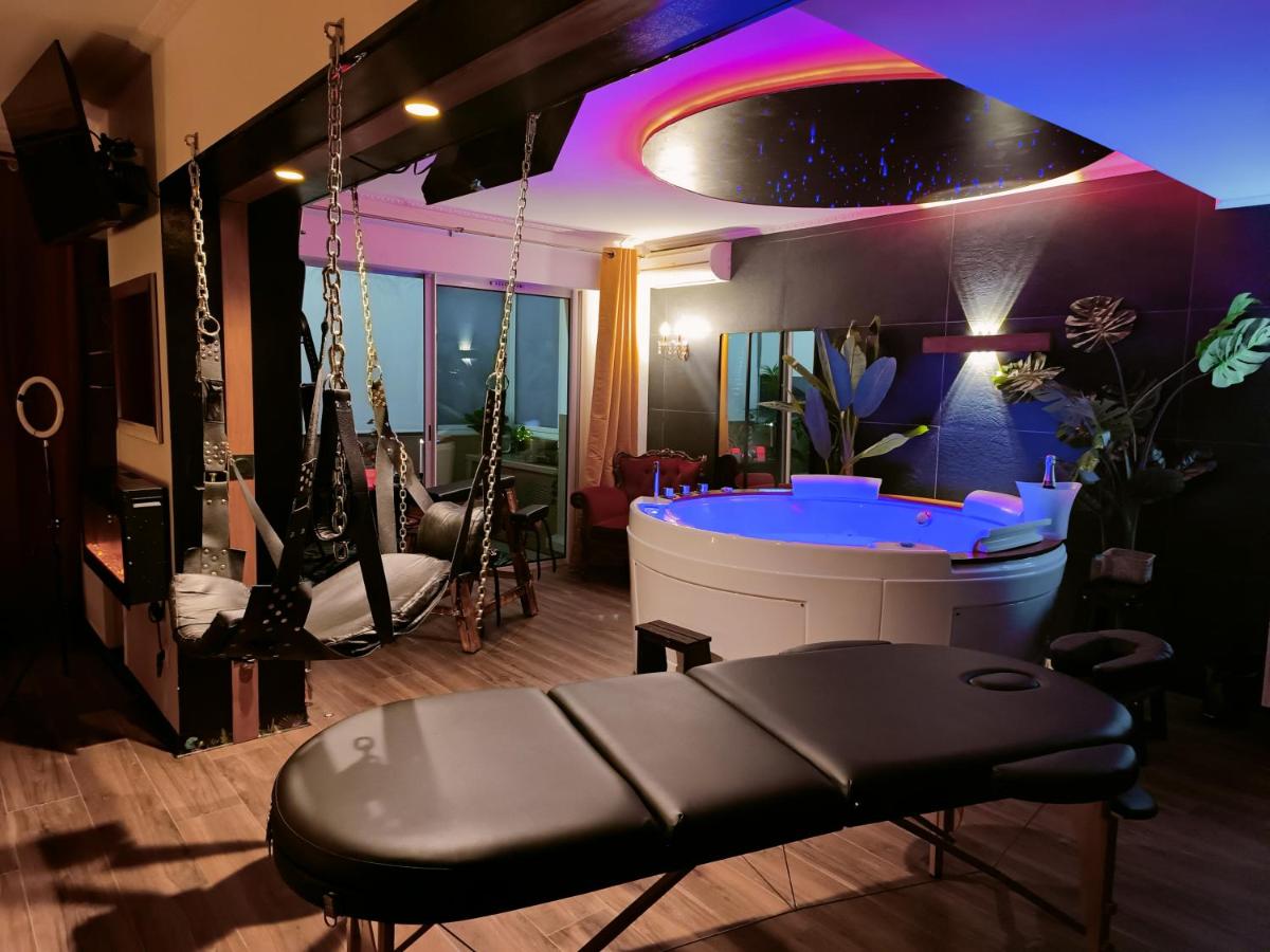 La loveroom bdsm de Nice 