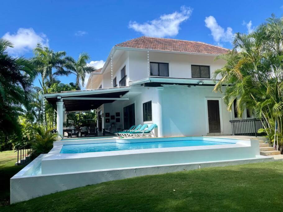 New-Casa De Campo-La Romana-5BR-Pool-Jacuzzi-Beach - Hizvo