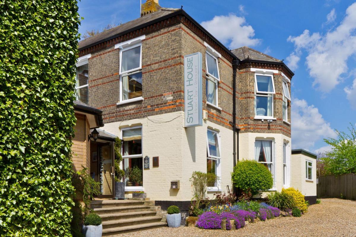 Stuart House Hotel - Housity
