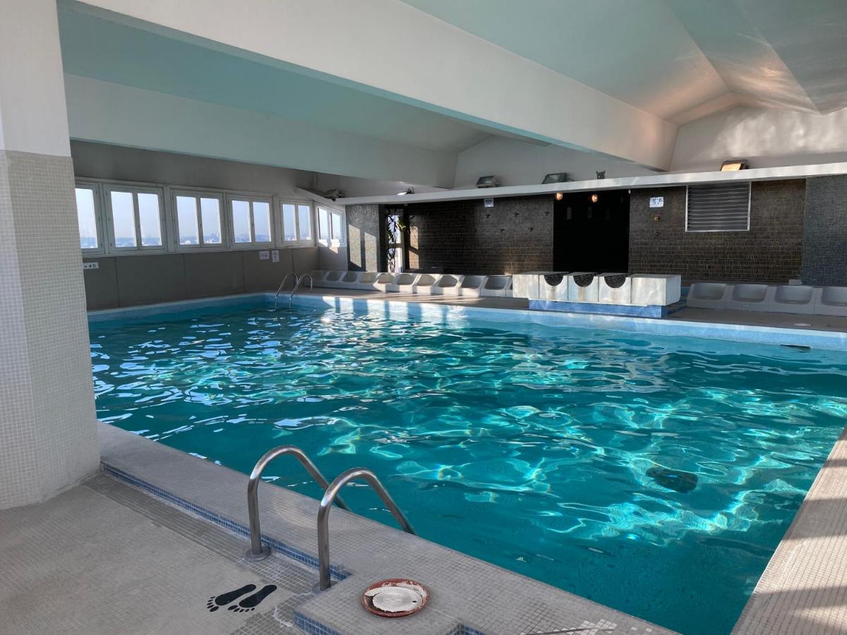 Superbe appartement avec piscine et vue sur Paris - Housity