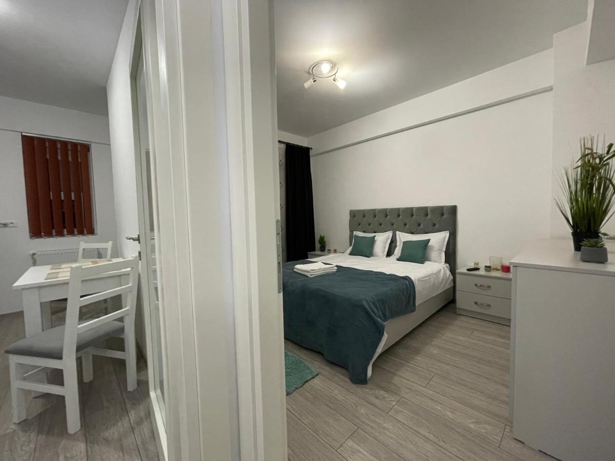 Luxury Charming Apartments - Housity