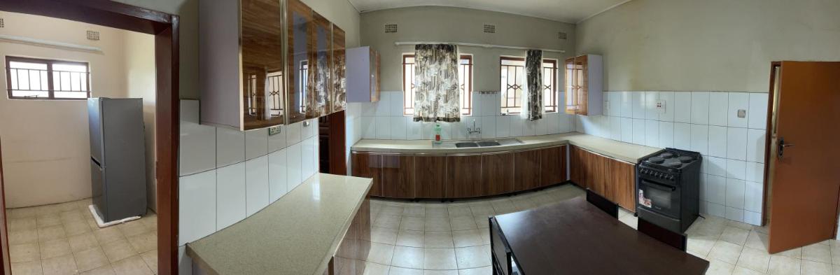 Suitetrails - Mutepa RARE Villa,Lusaka west