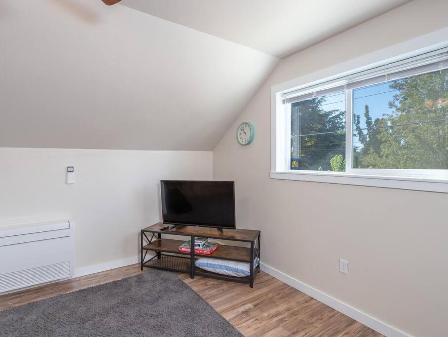 Suitetrails - Private Loft with trail access to Boise Foothills