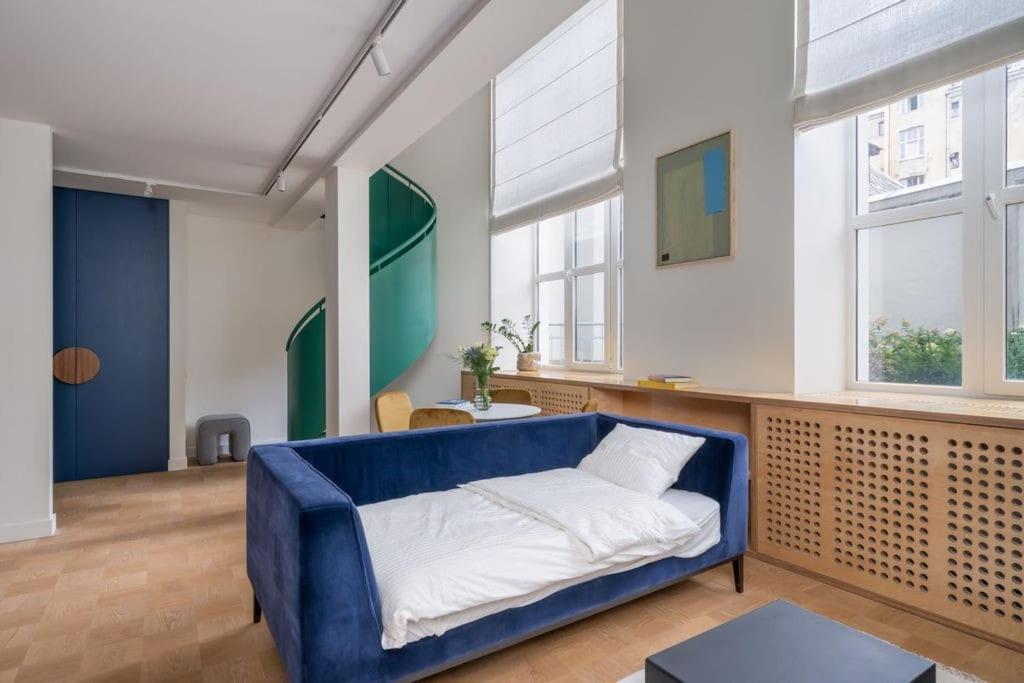 Designer loft in the city center - Housity