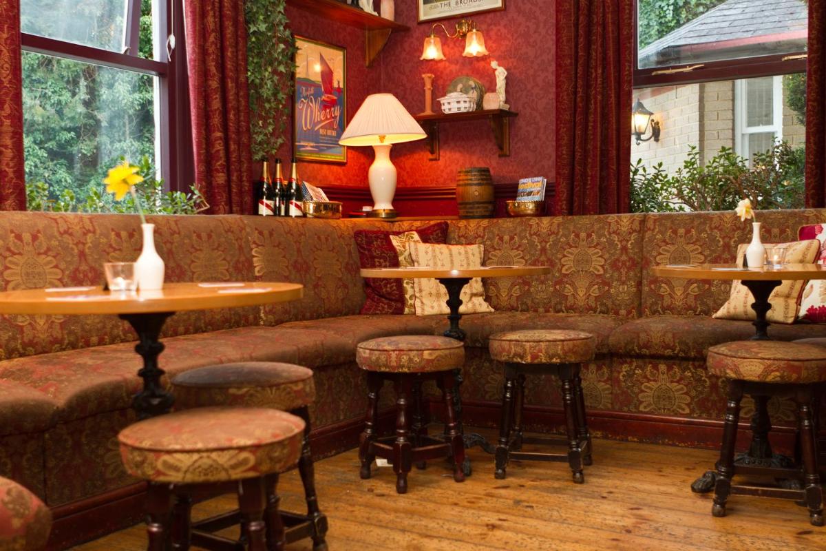 Stuart House Hotel - Housity