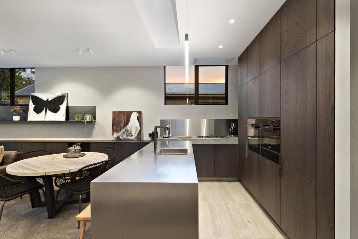 The Ivy Box Apartment - Housity