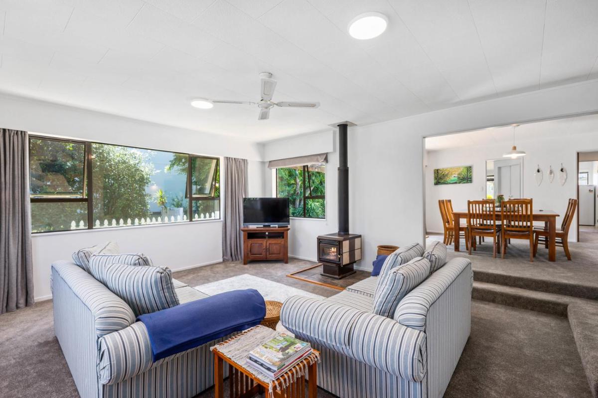 Mahuta Magic - Five Mile Bay Holiday Home - Housity