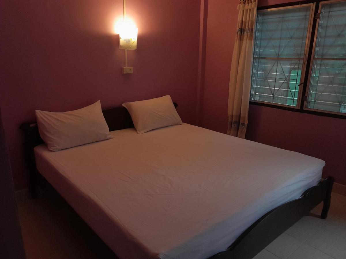Suitetrails - Baan Nakarin Guest House บ้านนครินทร์