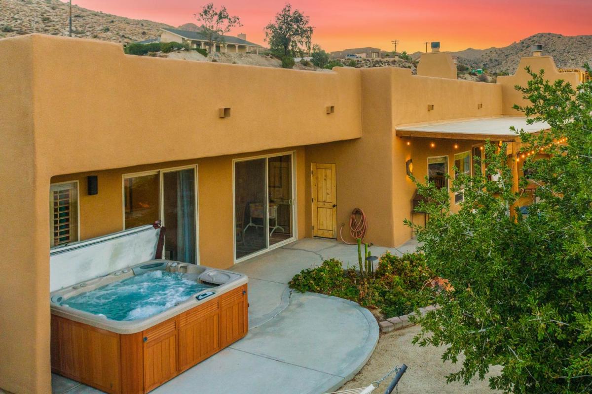 Rockaway Retreat - Miles of High Desert Views! - Housity