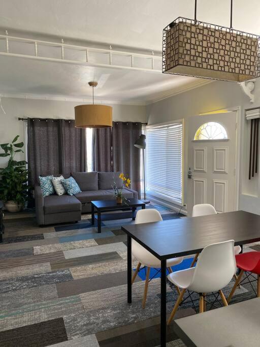Suitetrails - Newly remodeled and furnished home near downtown SFO