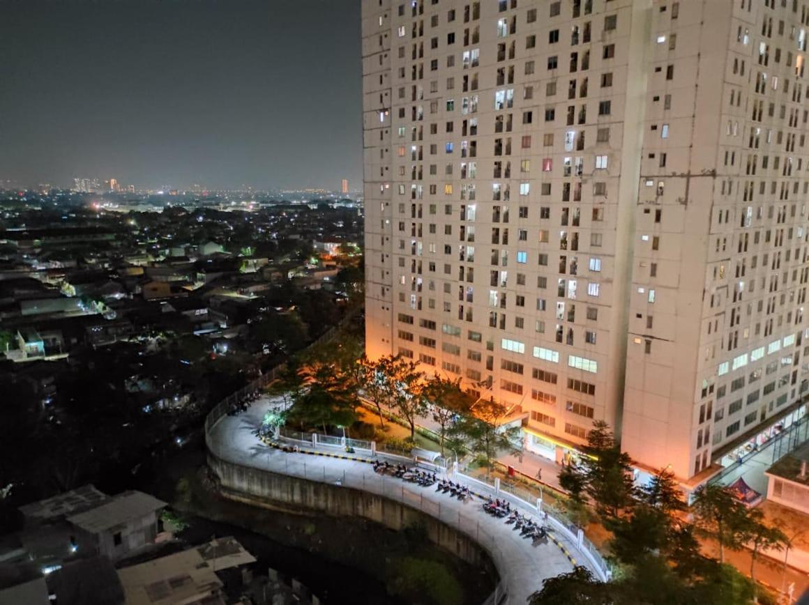 Toptravel Bassura City - Housity