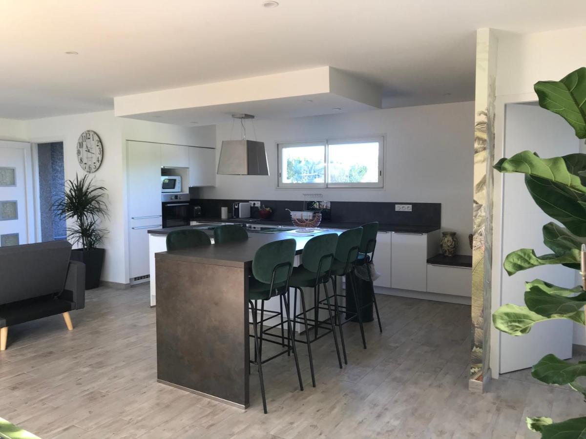 Accueil chaleureux garanti dans une maison neuve - Housity