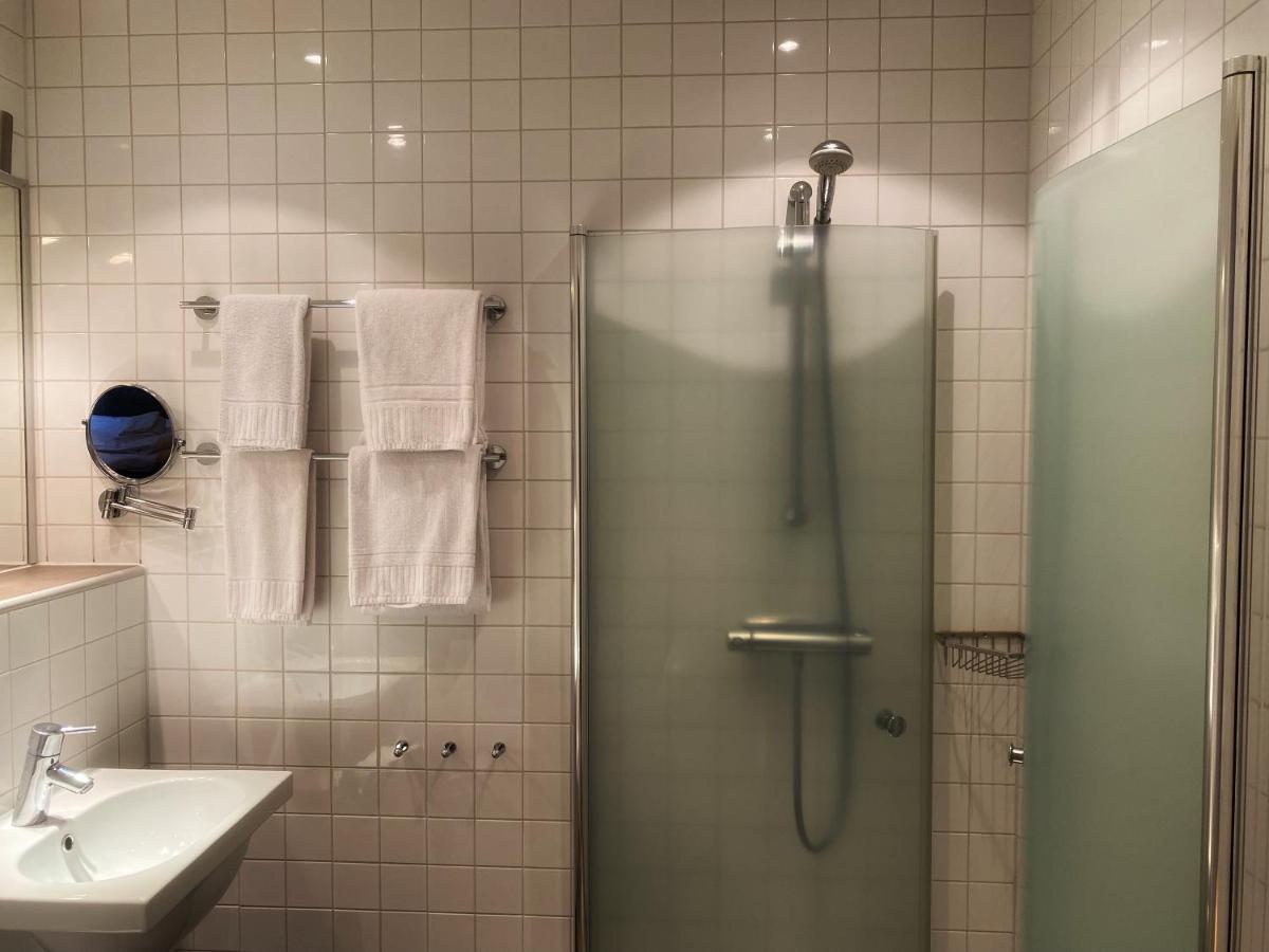 Hotel Villan - Housity