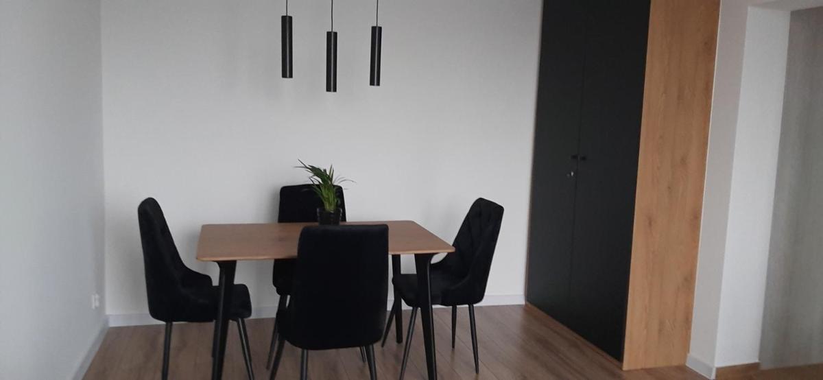 APARTAMENT Klasztorna Centrum Nowy Sącz - Housity