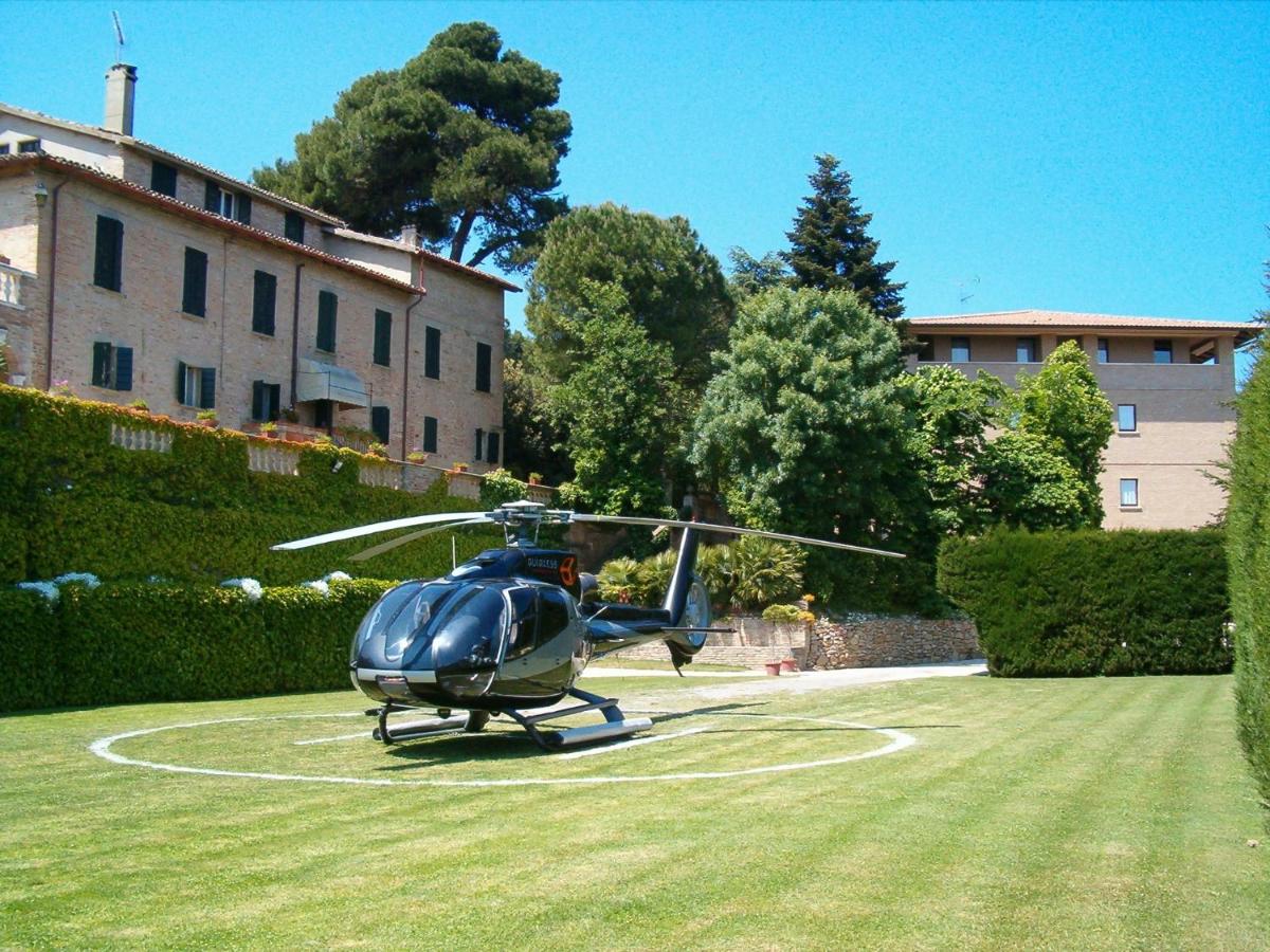 Villa Cattani Stuart XVII secolo - Housity