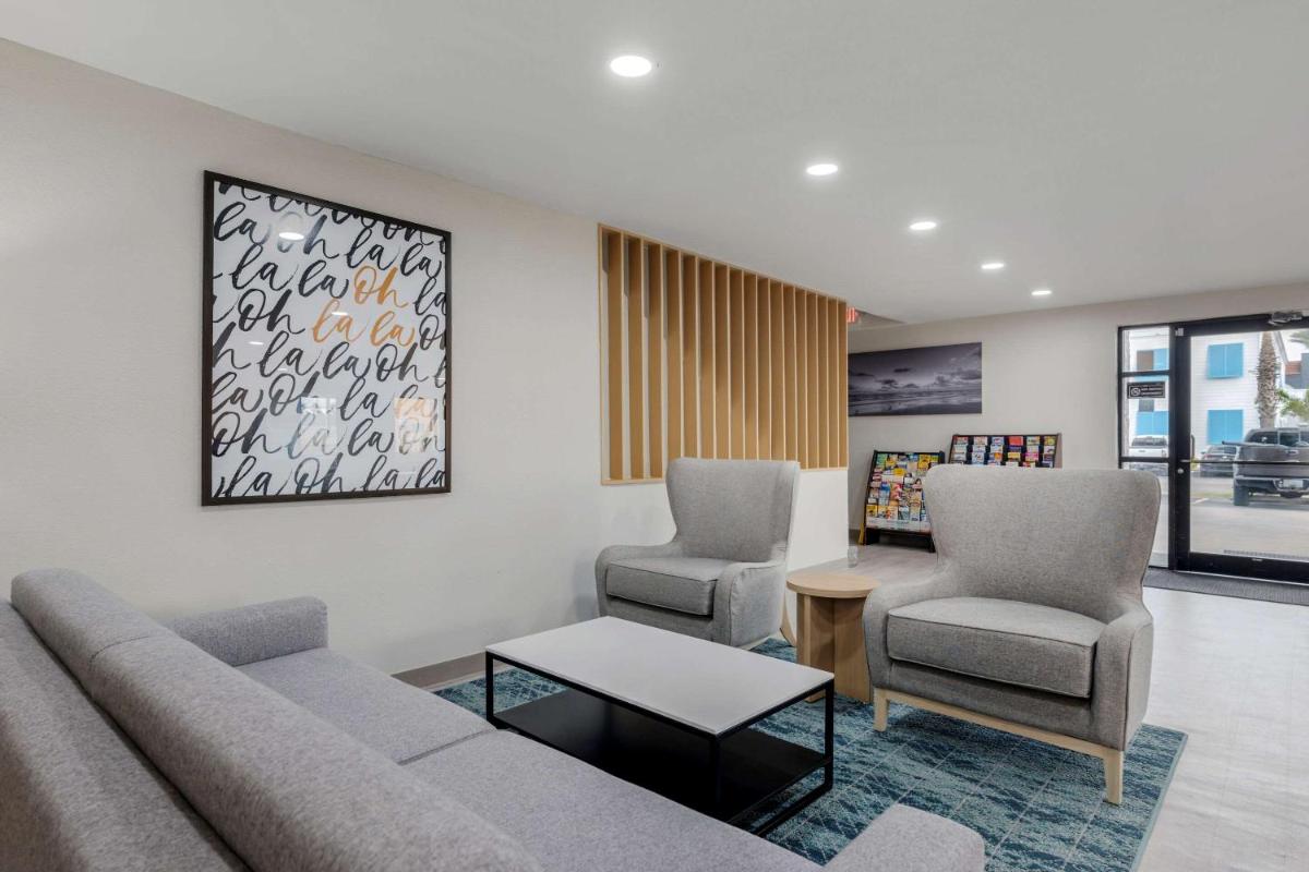 Comfort Inn - Housity