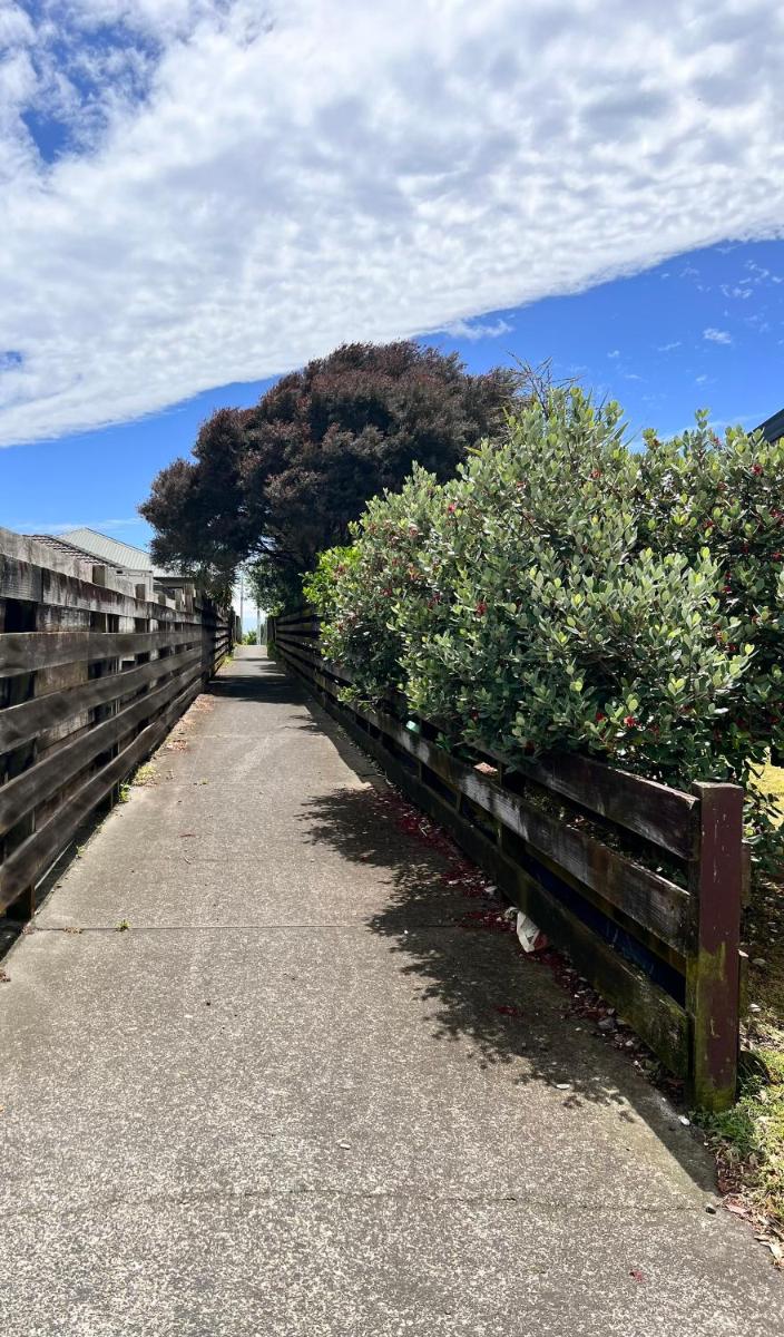 Home In On Family - 400m from Papamoa Beach - Housity